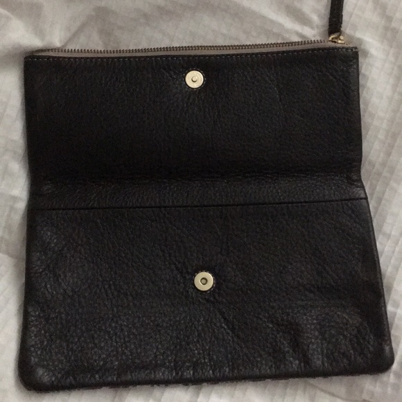 Snake skin leather zipper clutch - Picture 3 of 6